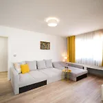Luxury & Calm