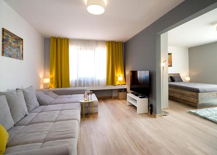 דירה Luxury & Calm בורגאס